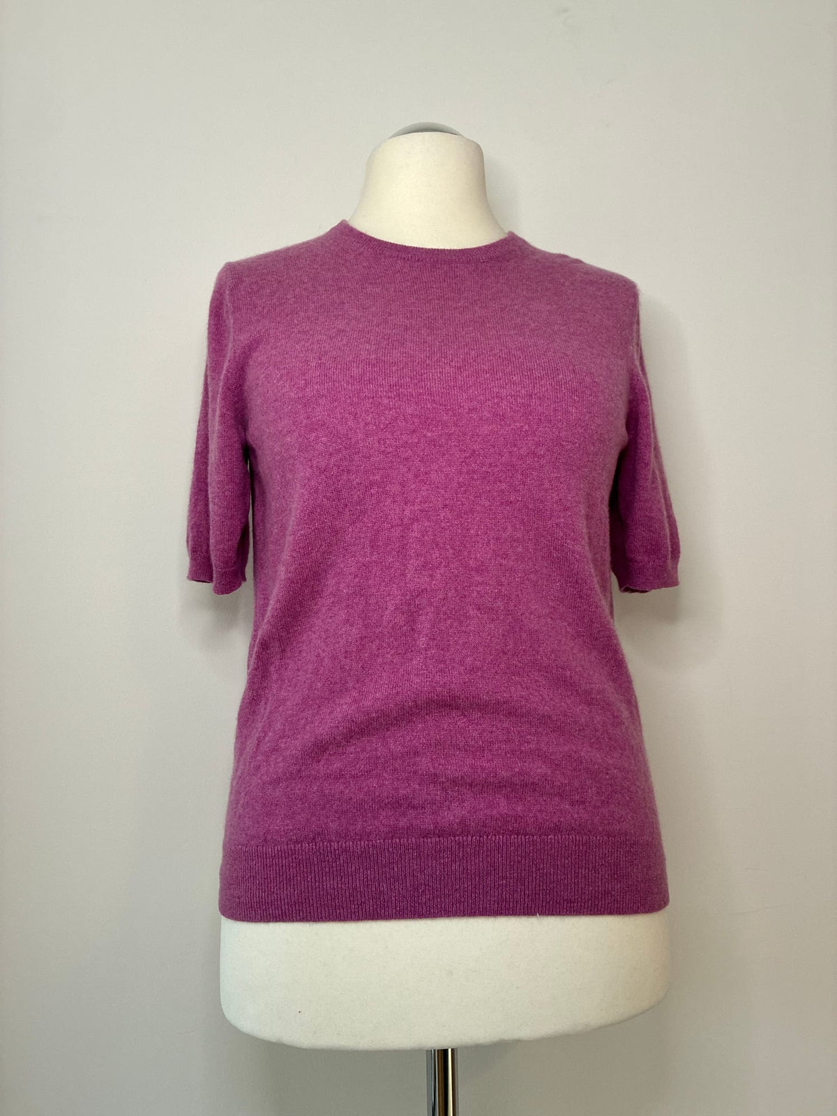 SØR Kurzarmpullover, Größe L, Fuchsia, Vorderansicht