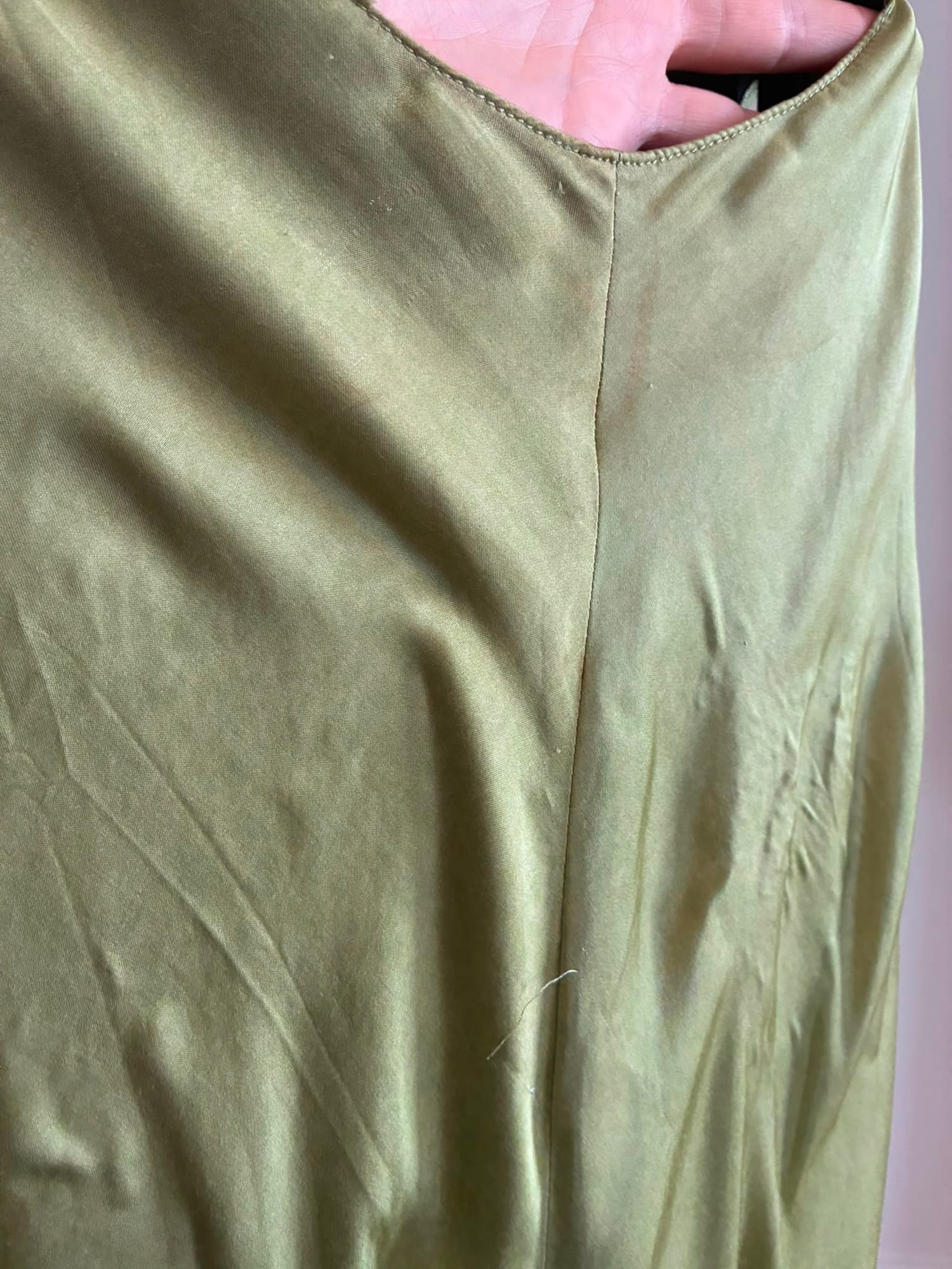 Ärmelloses Maxikleid aus Leinenmischung in Olivgrün
