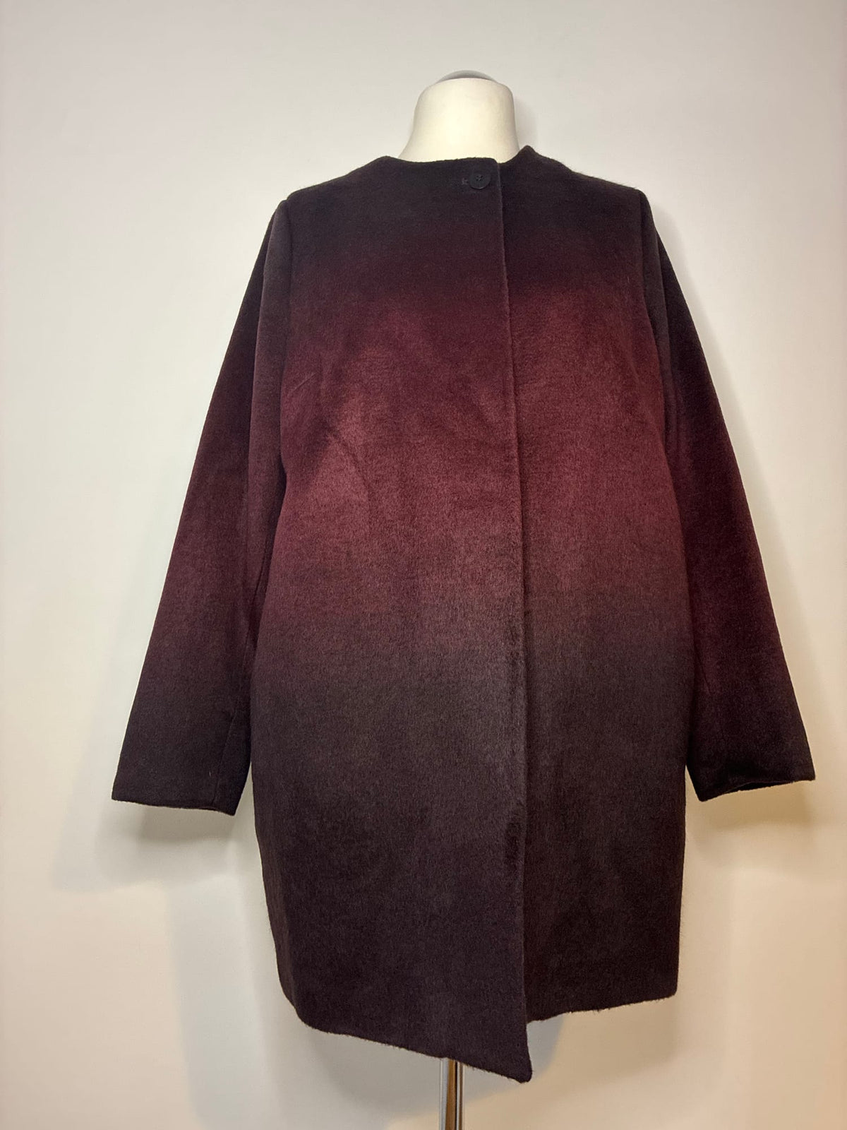 SOCCX Mantel, Größe 42, Dunkles Bordeaux mit Farbverlauf, Vorderansicht