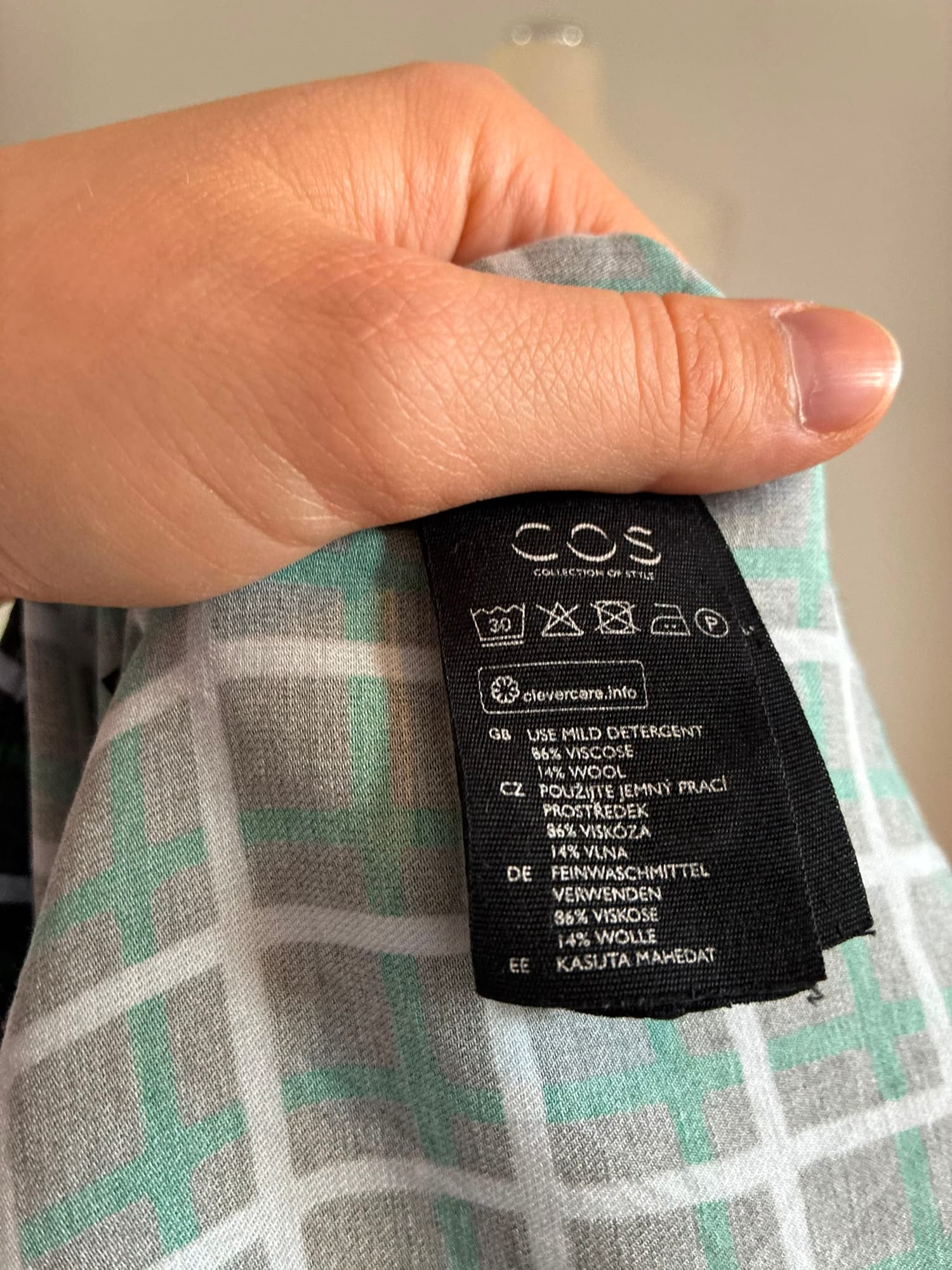 COS Hemdblusenkleid Größe 42 in Grün, Schwarz und Hellblau kariert
