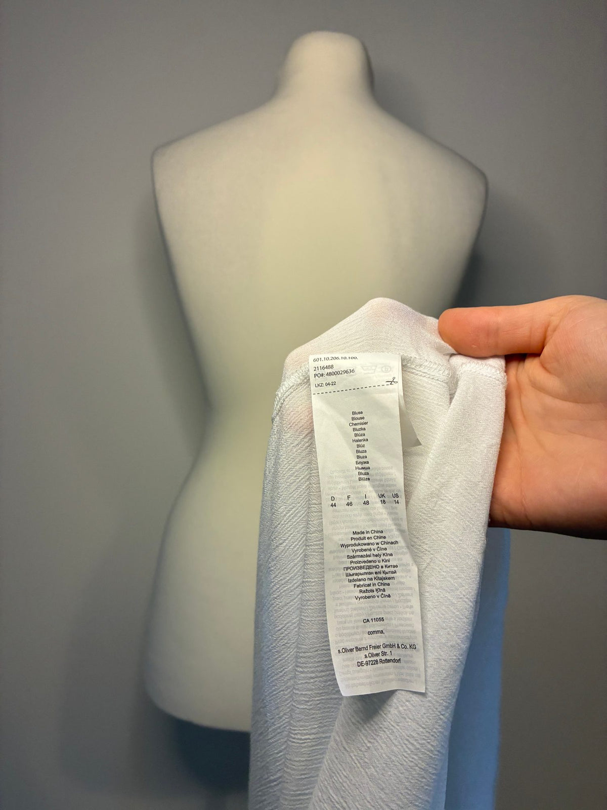 comma Bluse, Größe 44, Weiß, Größenetikett