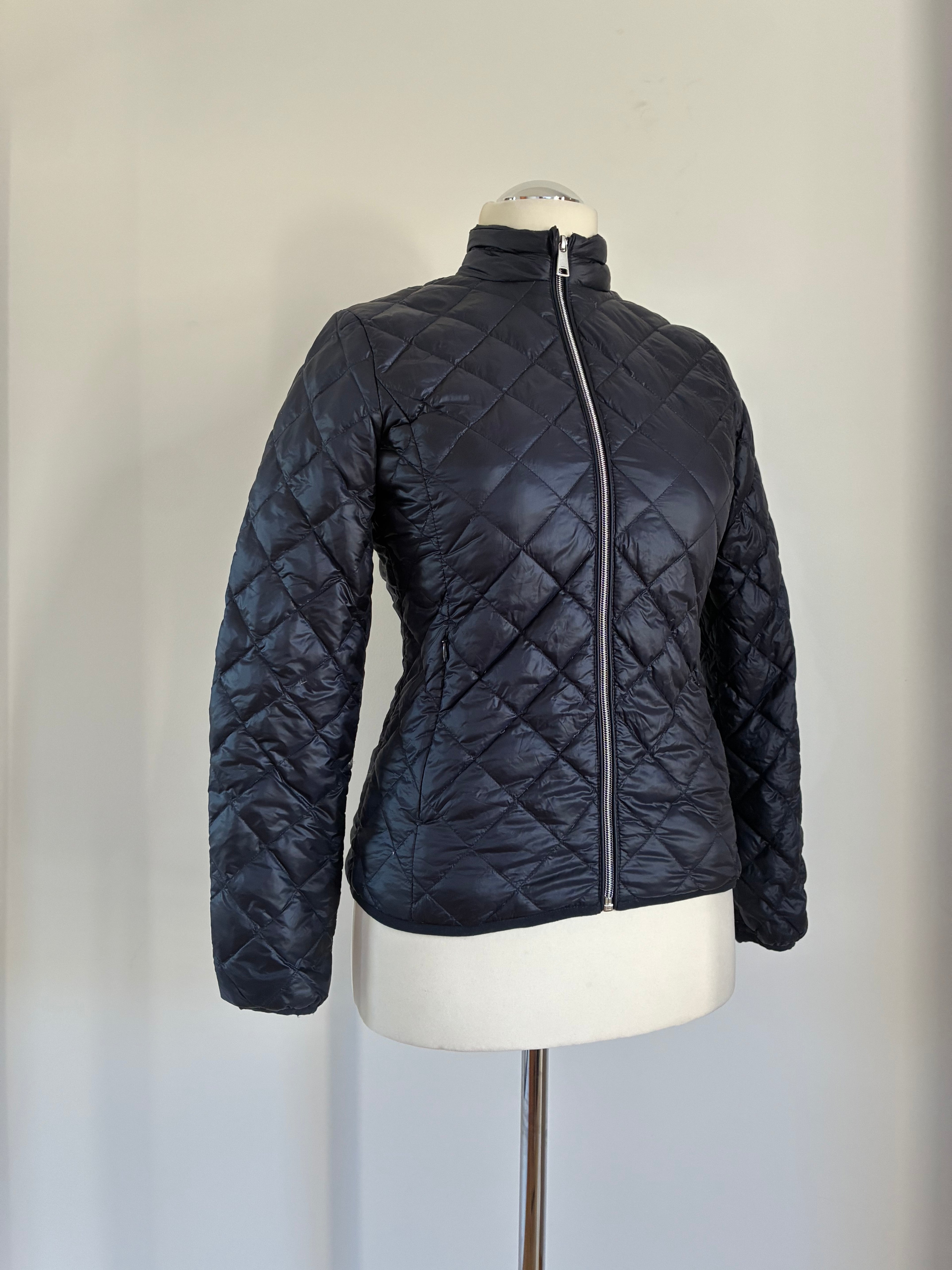 Zeitlose Zero Steppjacke Größe S 36 in Marineblau – neu und leicht
