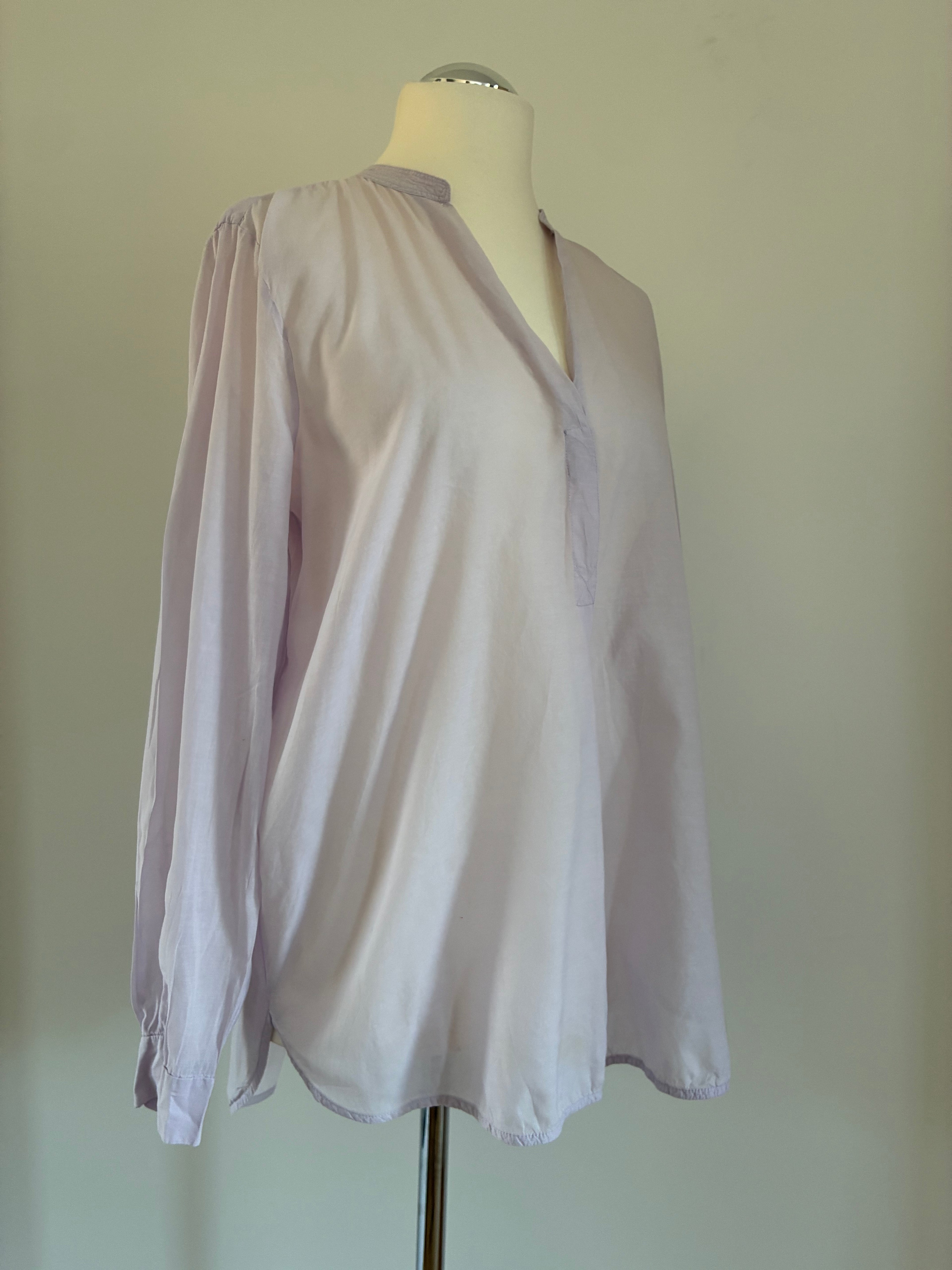 Noa Noa Bluse in Flieder mit V-Ausschnitt – Größe XL / 42