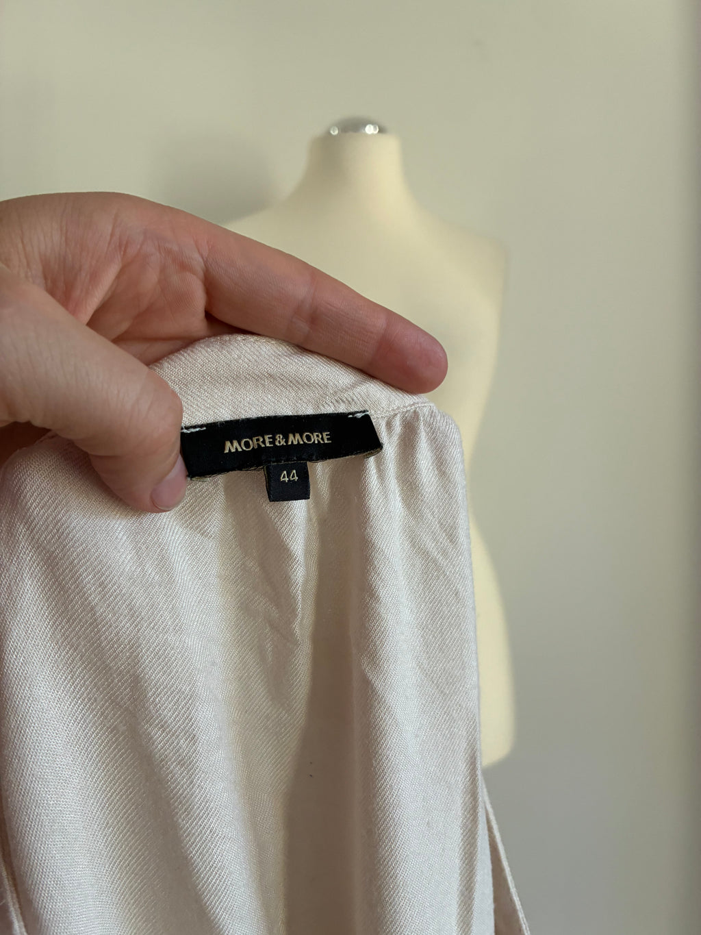 More & More Bluse Größe 44 in Braun und Creme mit Stickerei