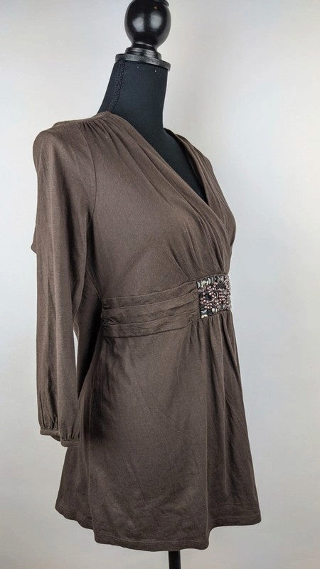 Feminine Bluse in Braun
