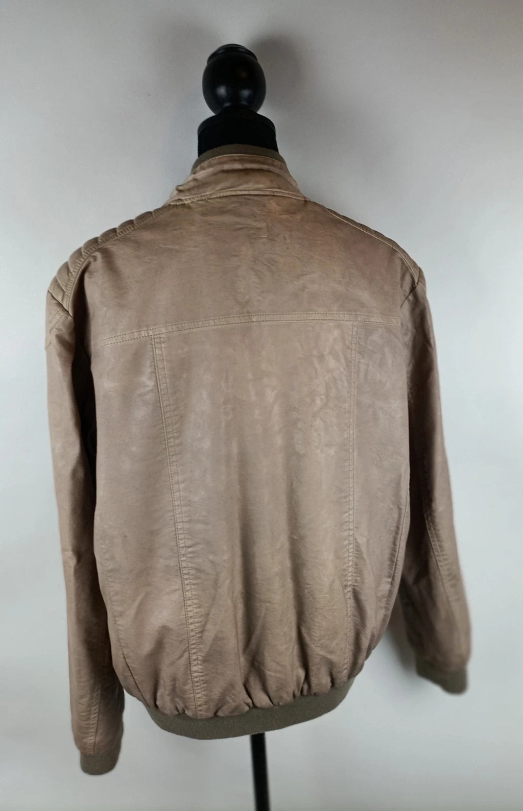 Lässige Lederjacke in braun
