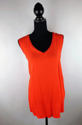 Top in Rot – Second-Hand bei Schickisch