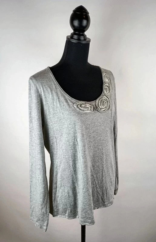 Klassisches Sweatshirt mit Blumen