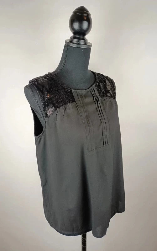 Charmante Bluse mit Pailletten