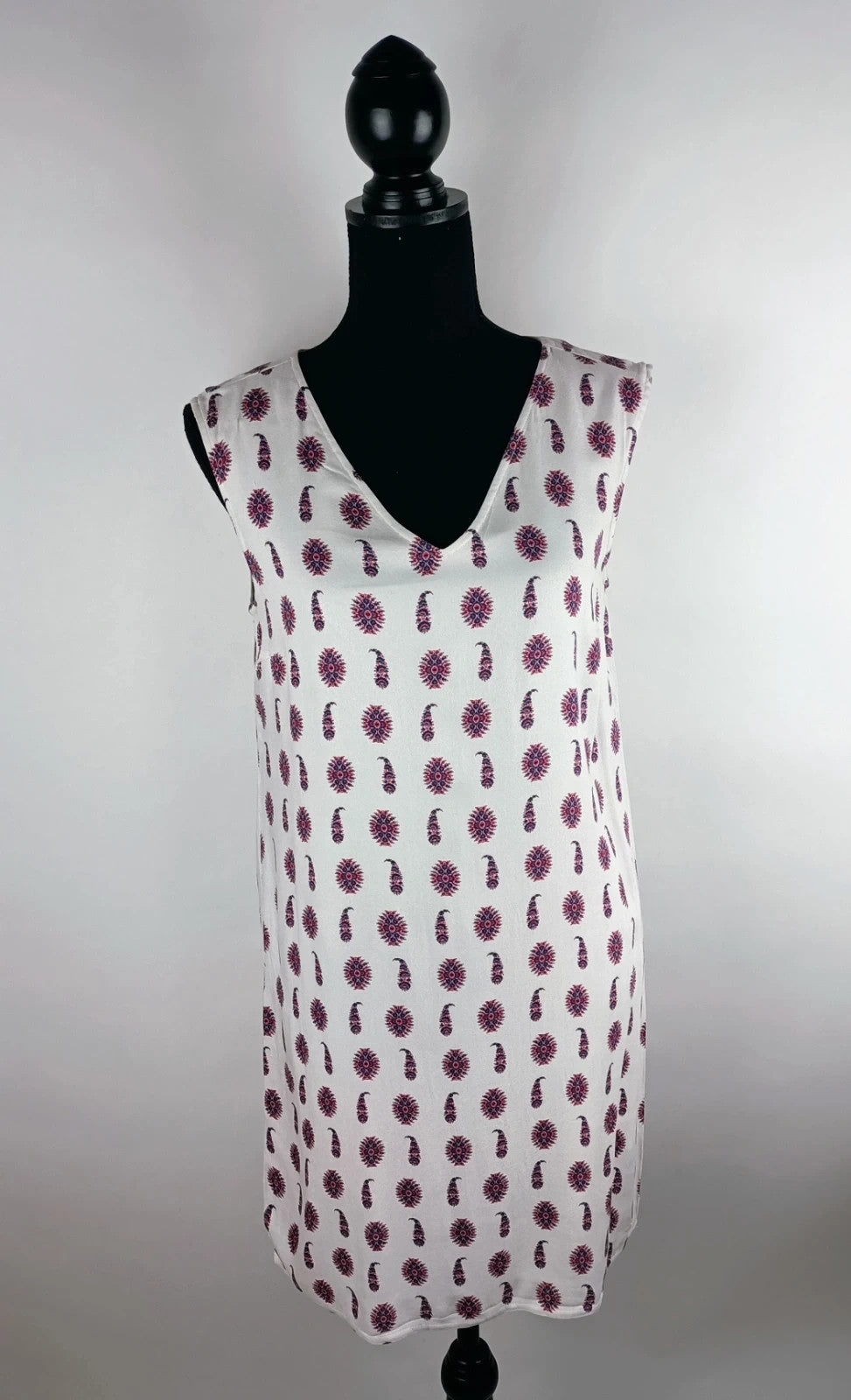 Bezauberndes Kleid – Second-Hand bei Schickisch
