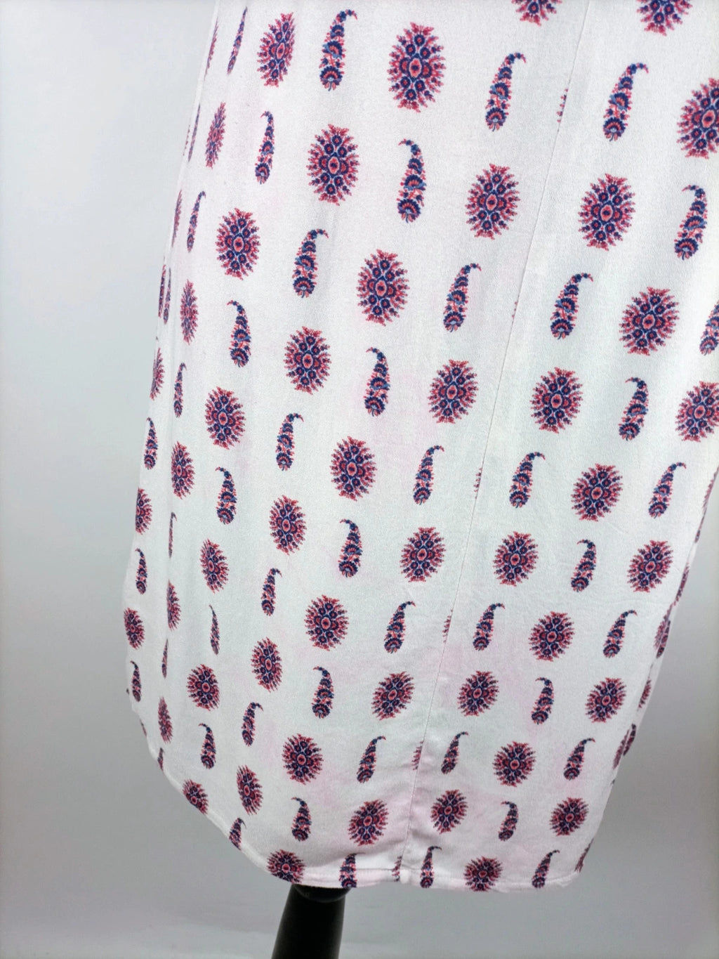 Bezauberndes Kleid für den Frühling 