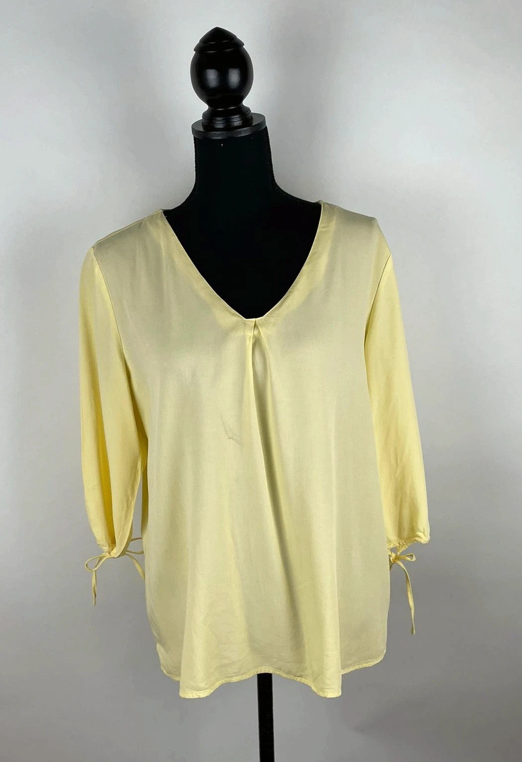 Bluse in Zitronengelb – Second-Hand bei Schickisch