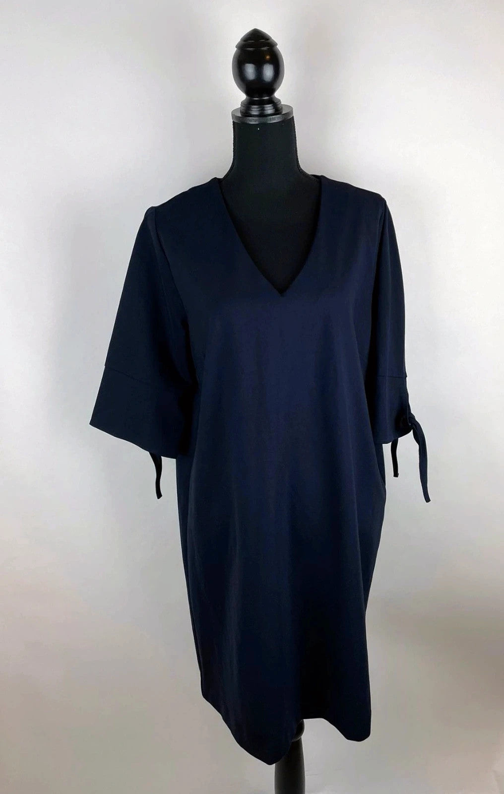 Klassisches Kleid für den Herbst 