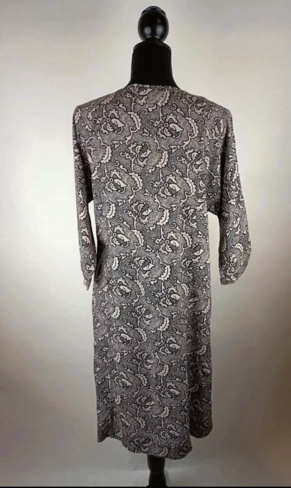 Musterkleid für den Winter 