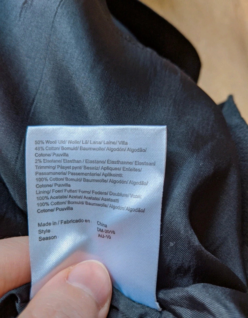 Charmantes Kleid für den Winter 