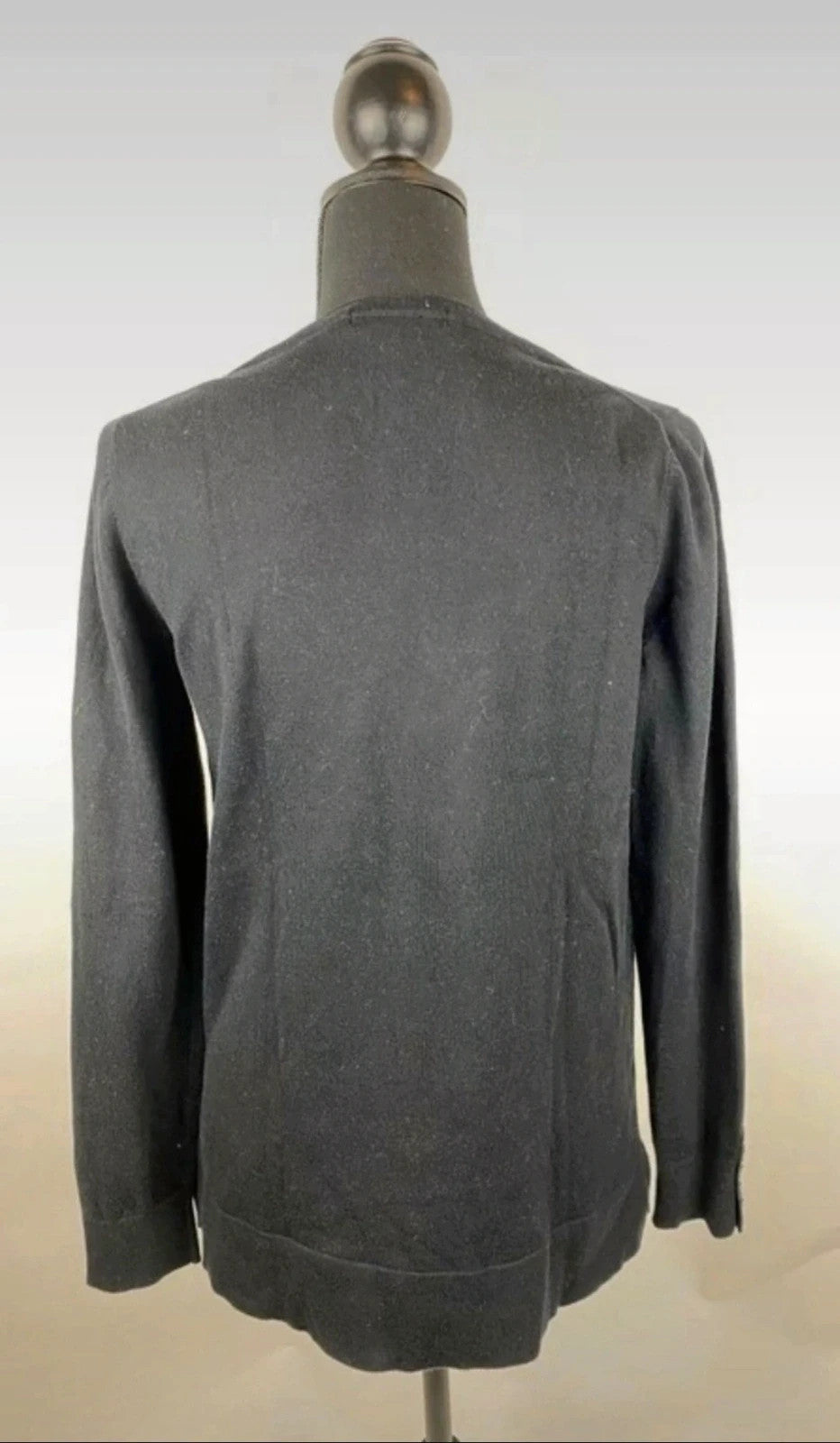 Klassischer Pullover in schwarz 