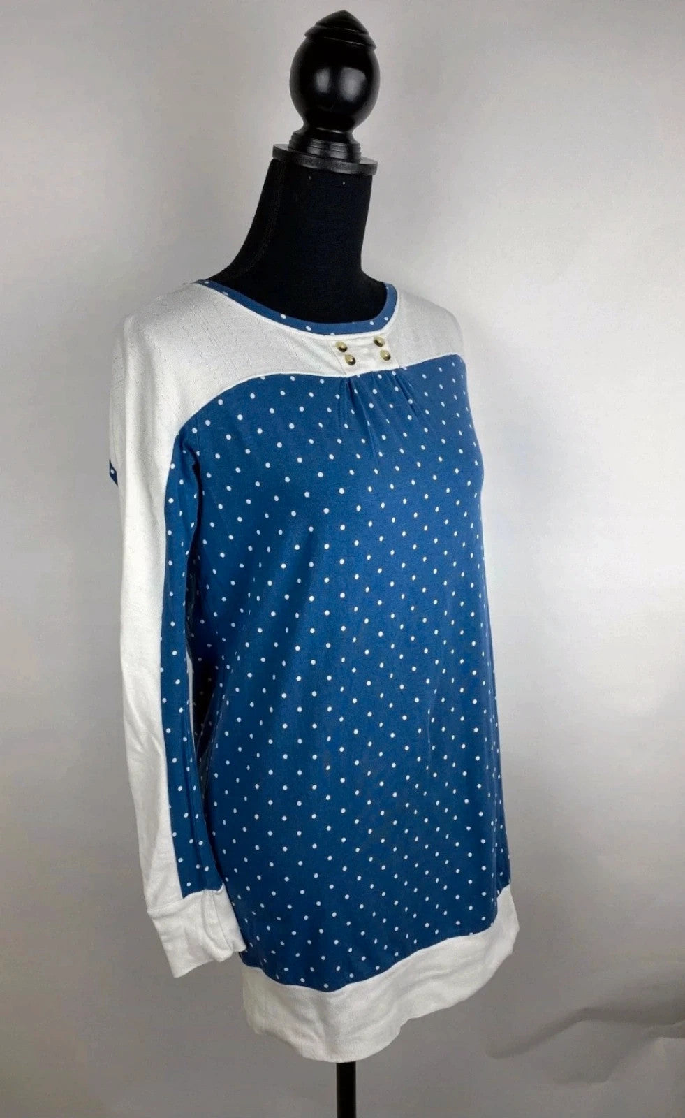 Lässiges Kleid für den Frühling