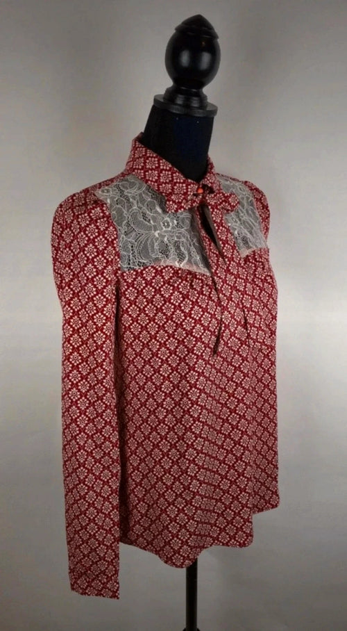 Charmante Bluse mit Muster 