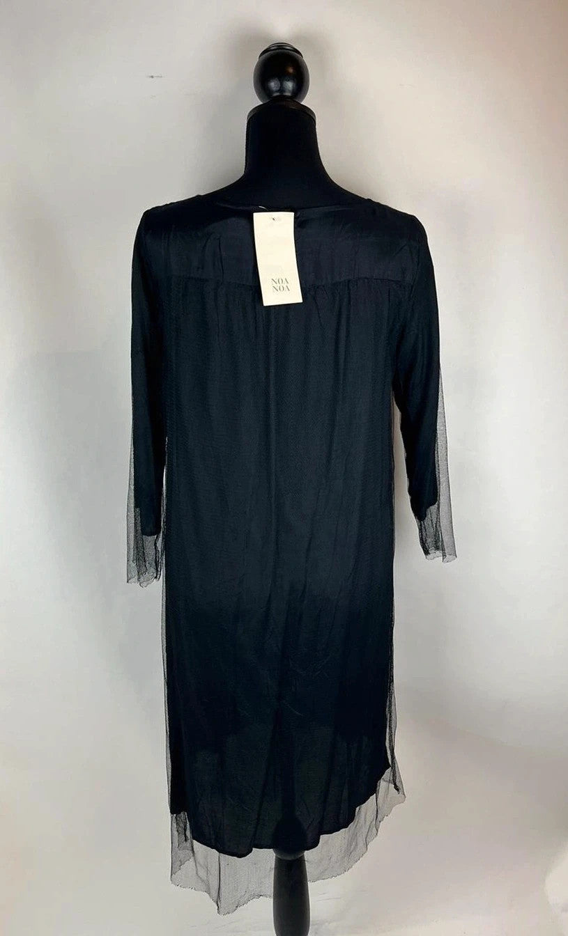 Charmantes Kleid mit Tüll