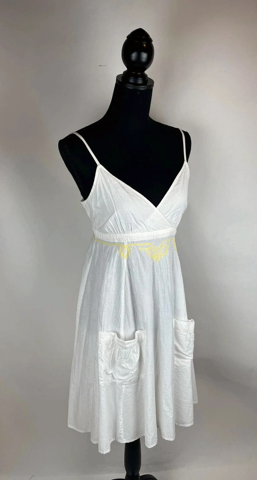 Leichtes Kleid für den Sommer