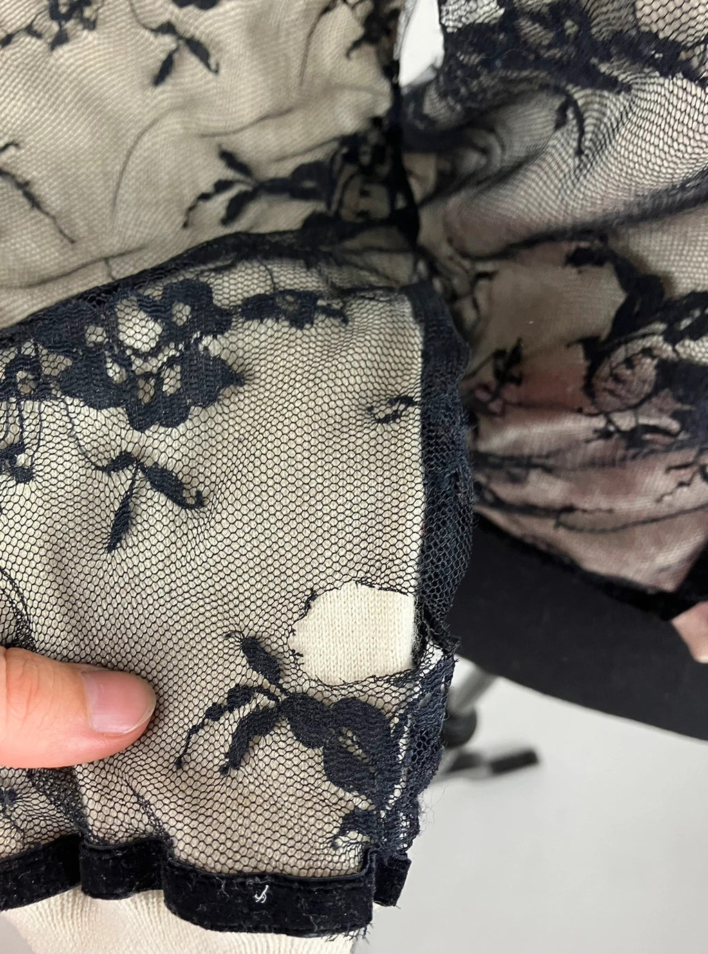 Bezaubernder Cardigan aus Wolle 