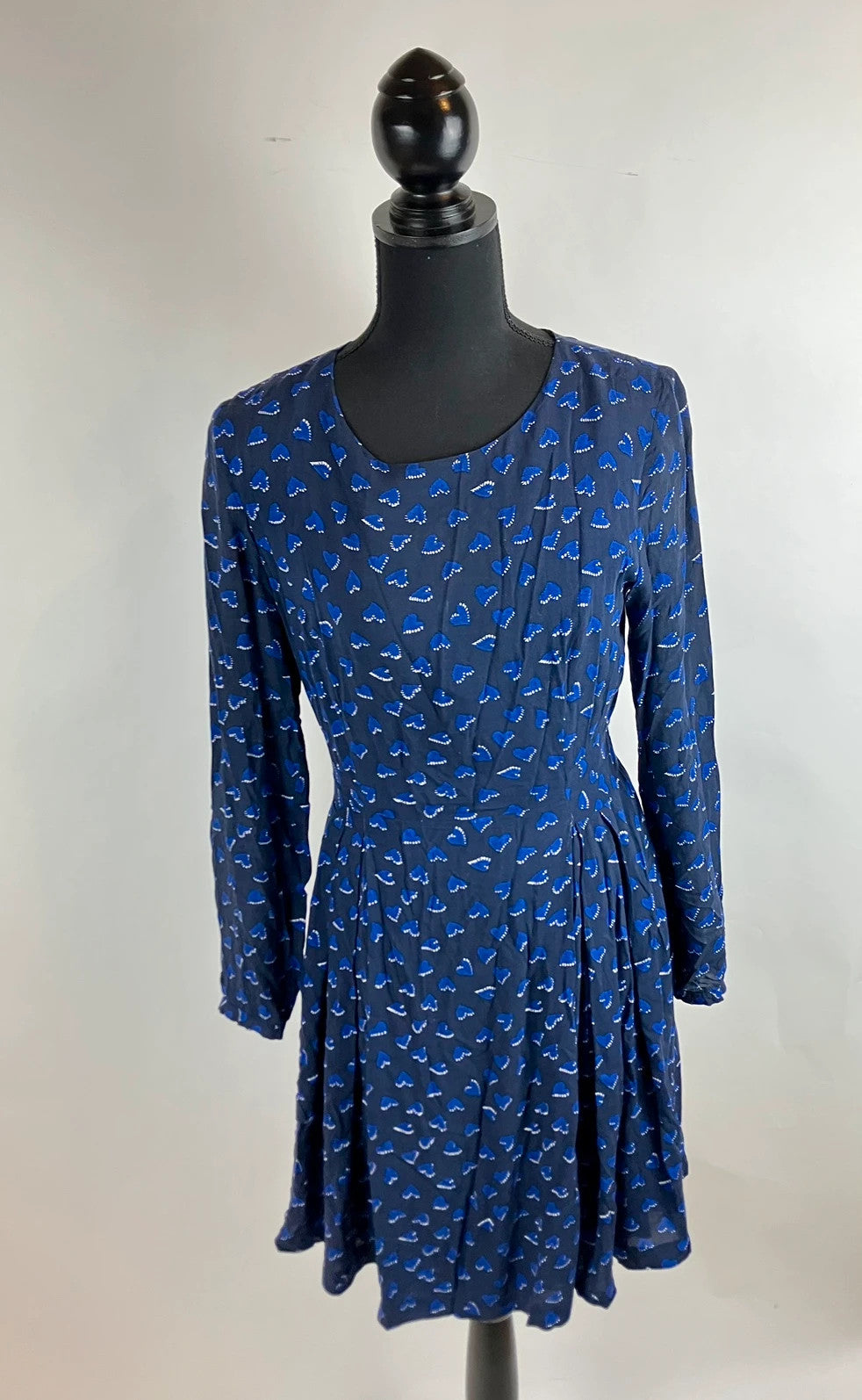 Charmantes Kleid mit Herzen