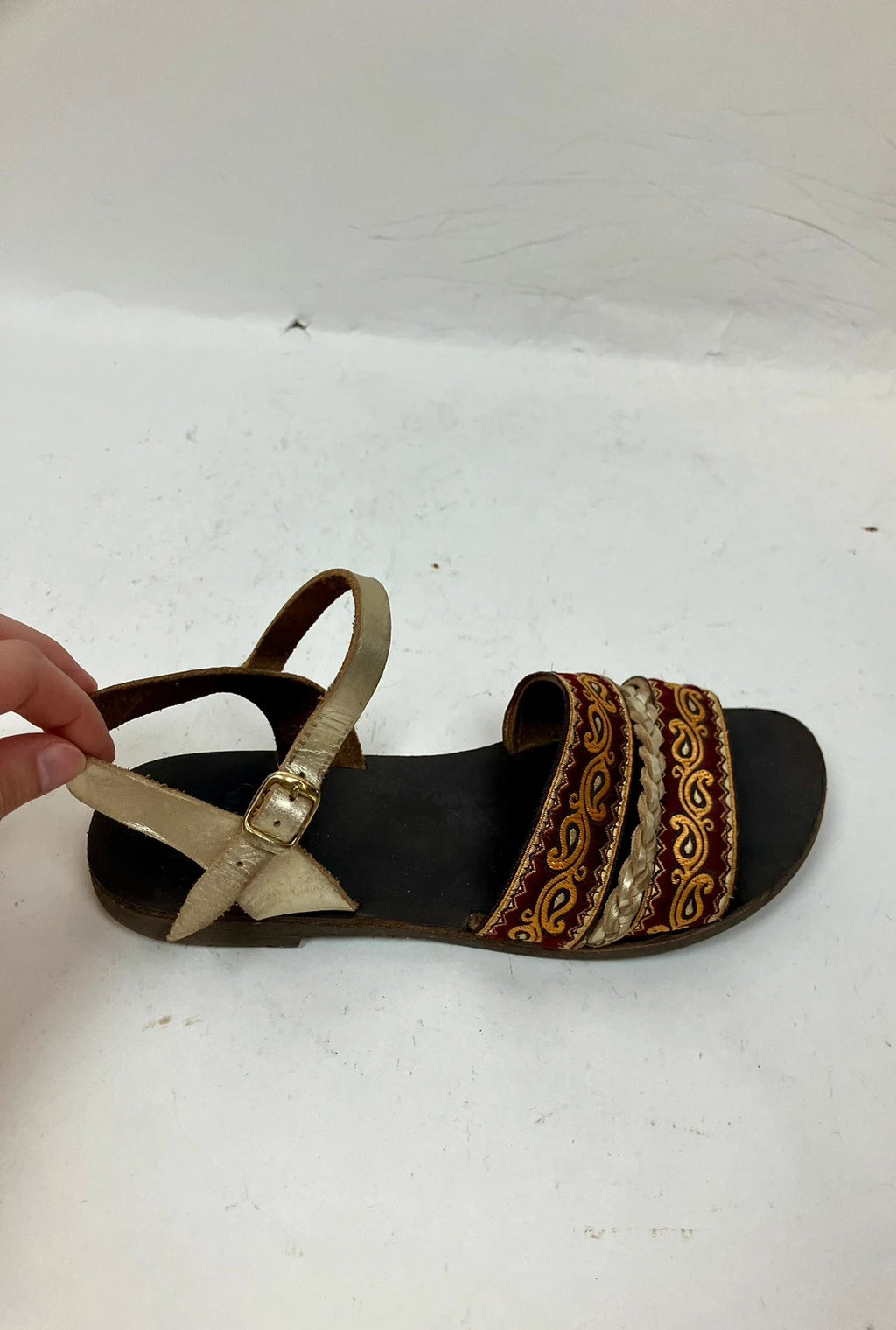 Handgemachte Sandalen aus Leder