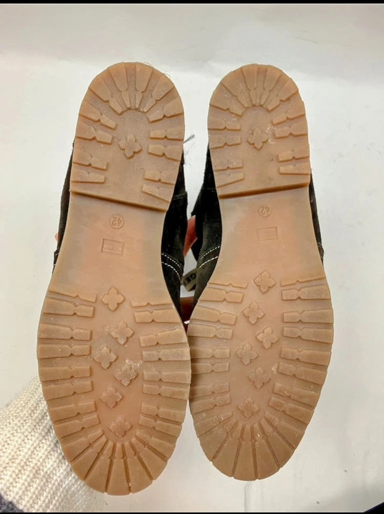 Luxuriöse Tommy Hilfiger Damenstiefel aus Wildleder