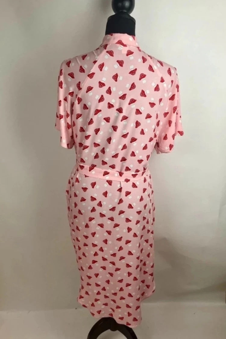 Außergewöhnliches Kleid für den Frühling