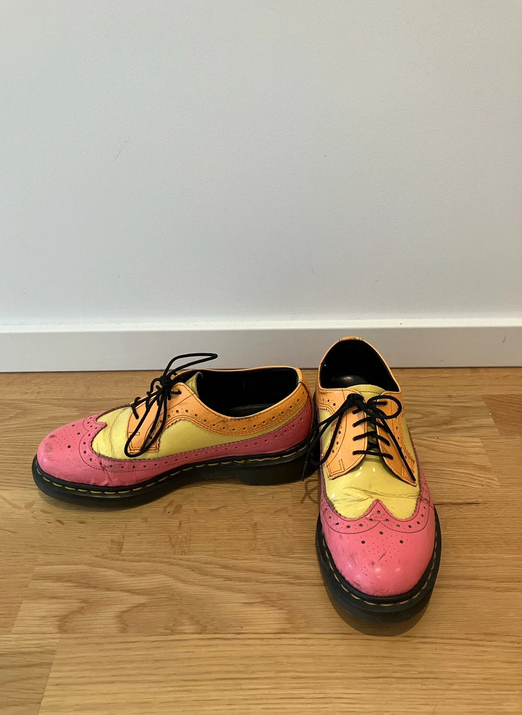Außergewöhnliche Dr Martens Schuhe