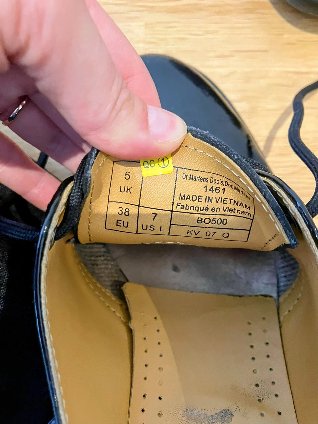 Tolle Dr. Martens 1461 aus Lackleder