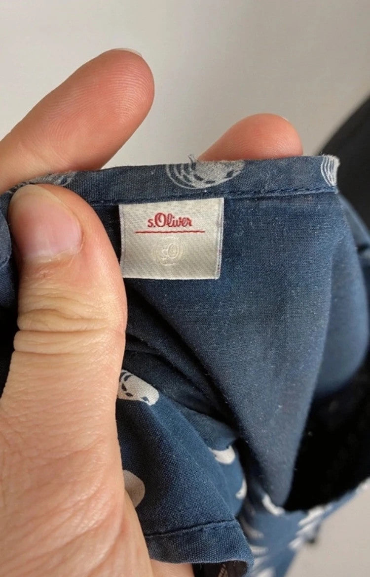 Charmantes Kleid mit Punkten