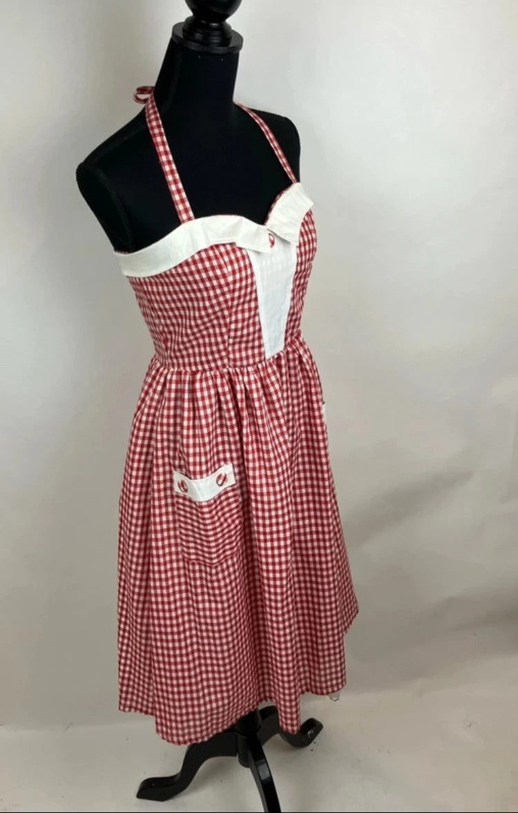 Harmantes Kleid für den Frühling