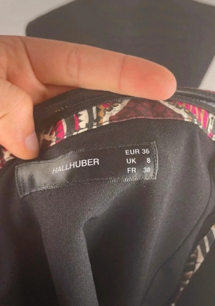 Charmantes Kleid für den Frühling