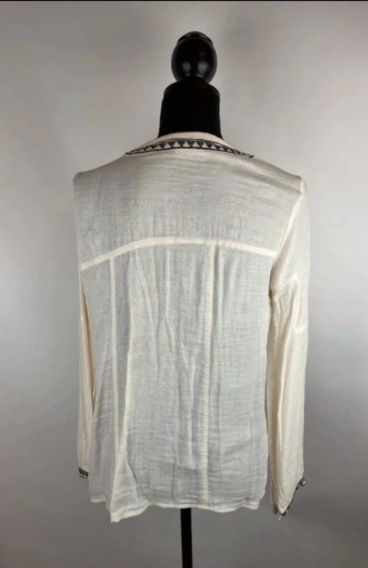 Wunderschöne Bluse – Perfekt für den Frühling