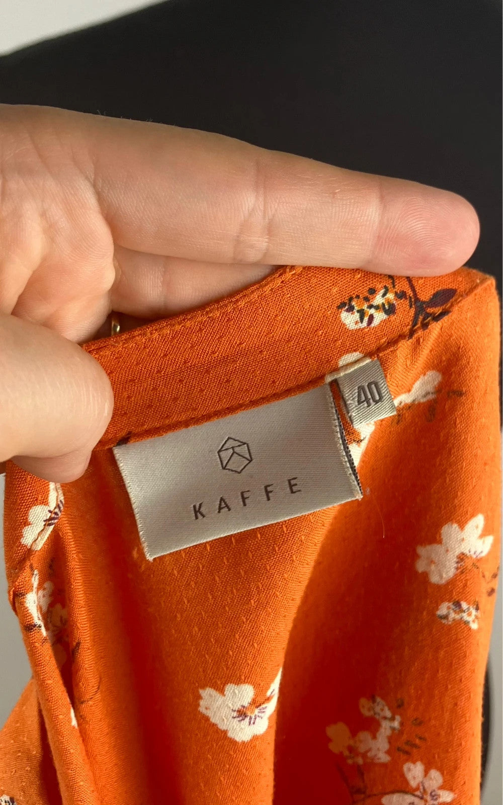 Leuchtende Bluse in Orange