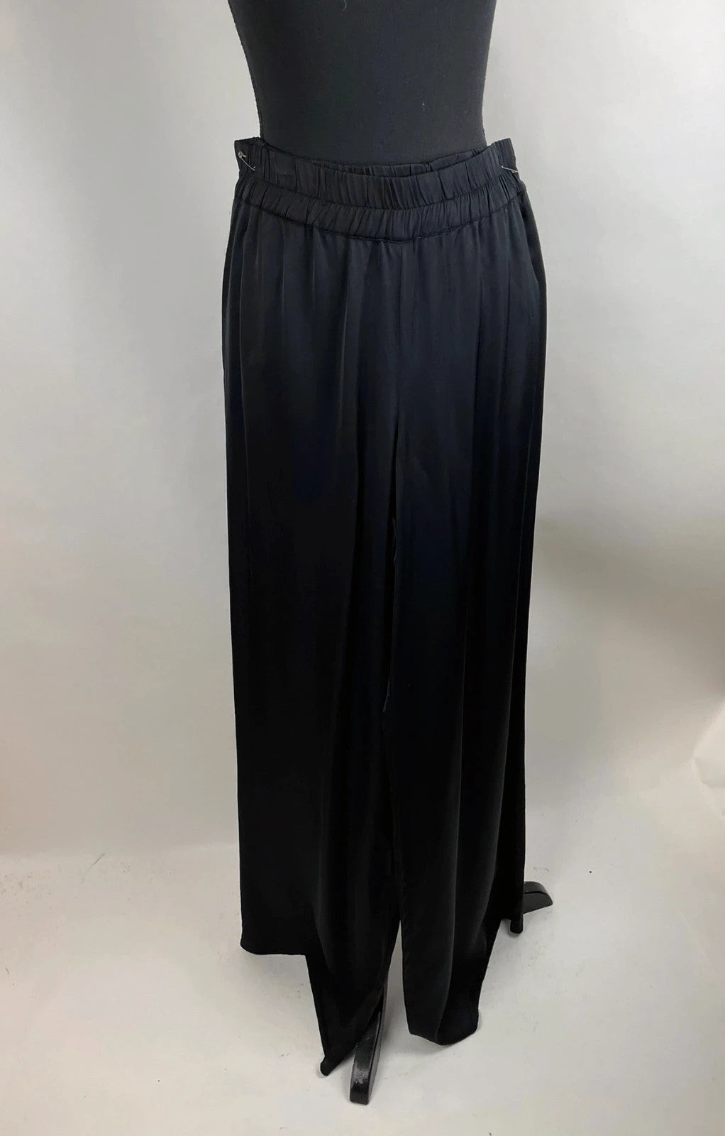 Elegante Hose mit weitem Bein – Second-Hand bei Schickisch