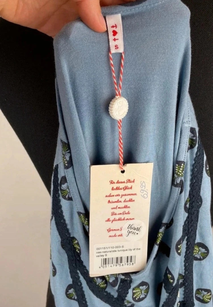Einzigartige Tunika von Blutsgeschwister