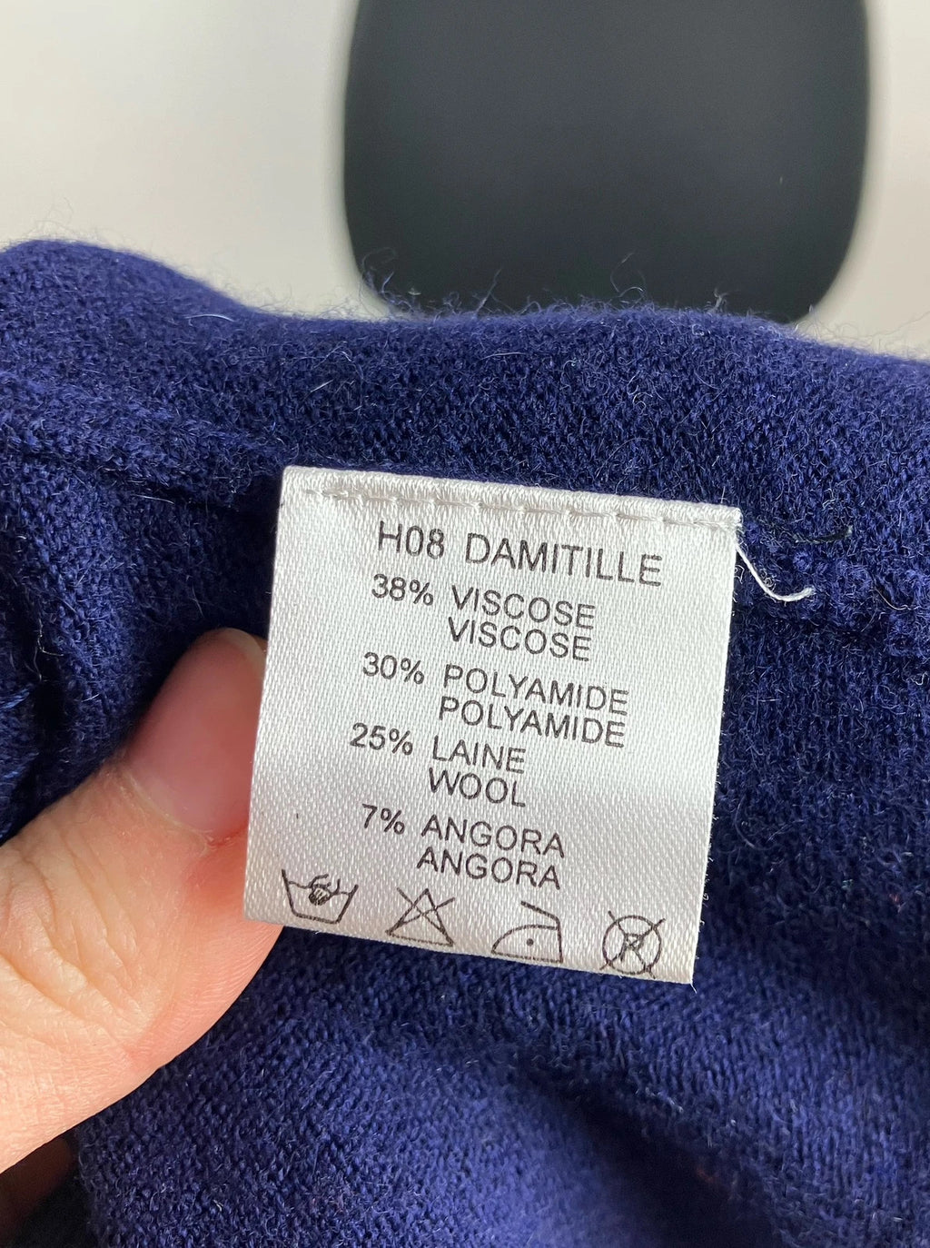 Maje Kleid - Eleganz mit funkelndem Detail