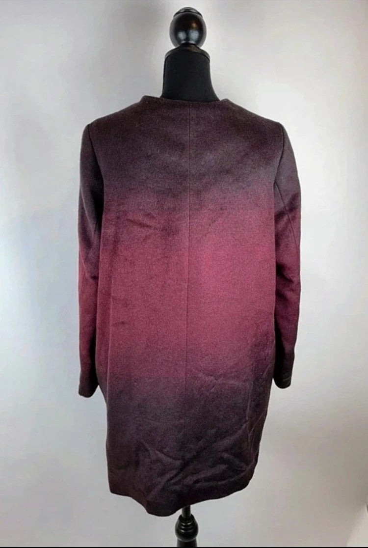 Eleganter Wollmantel- perfekt für kühle Tage