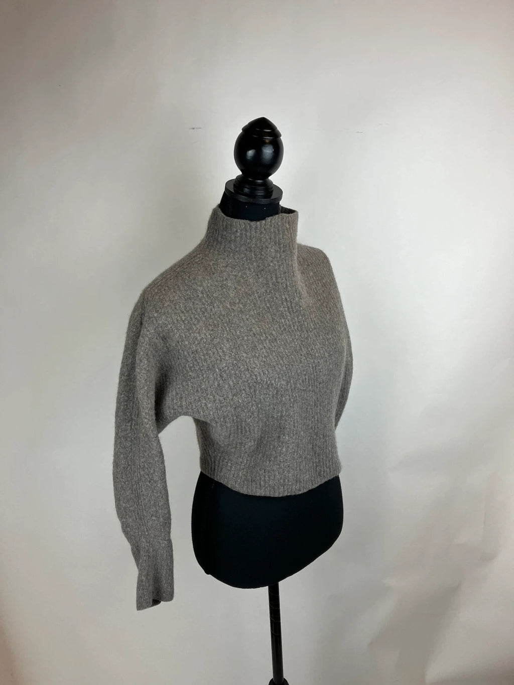 Wollpullover in Beige – Second-Hand bei Schickisch