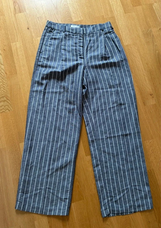 Tolles Leinenset aus wide leg Hose und Weste