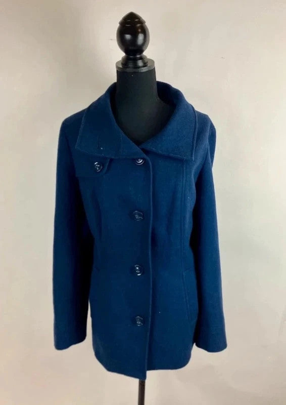 Eleganter Wintermantel von Esprit – Stilvoll und zeitlos