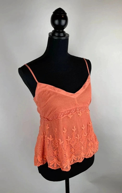 Leuchtendes Top mit Spitze