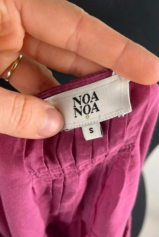Charmante Bluse in Himbeer