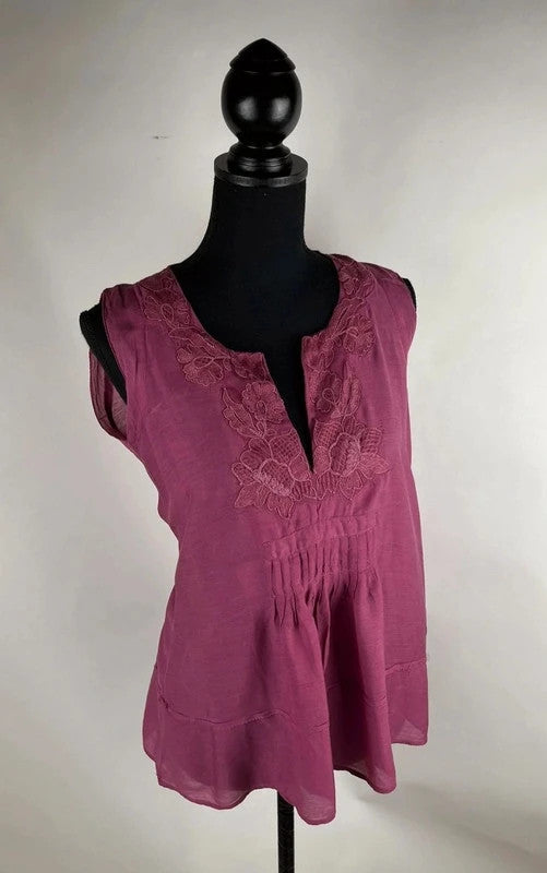 Charmante Bluse in Himbeer