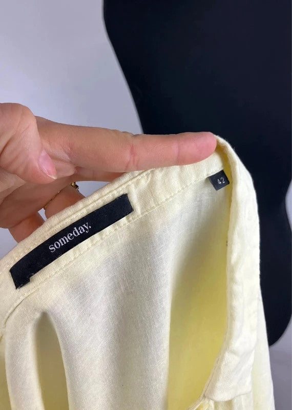 Zarte Bluse für den Frühling