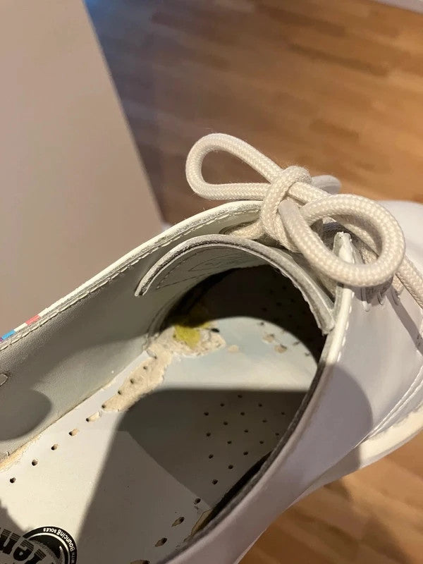 Pride Dr Martens für den Sommer