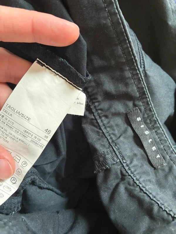 Elegante Chino mit Karottenschnitt