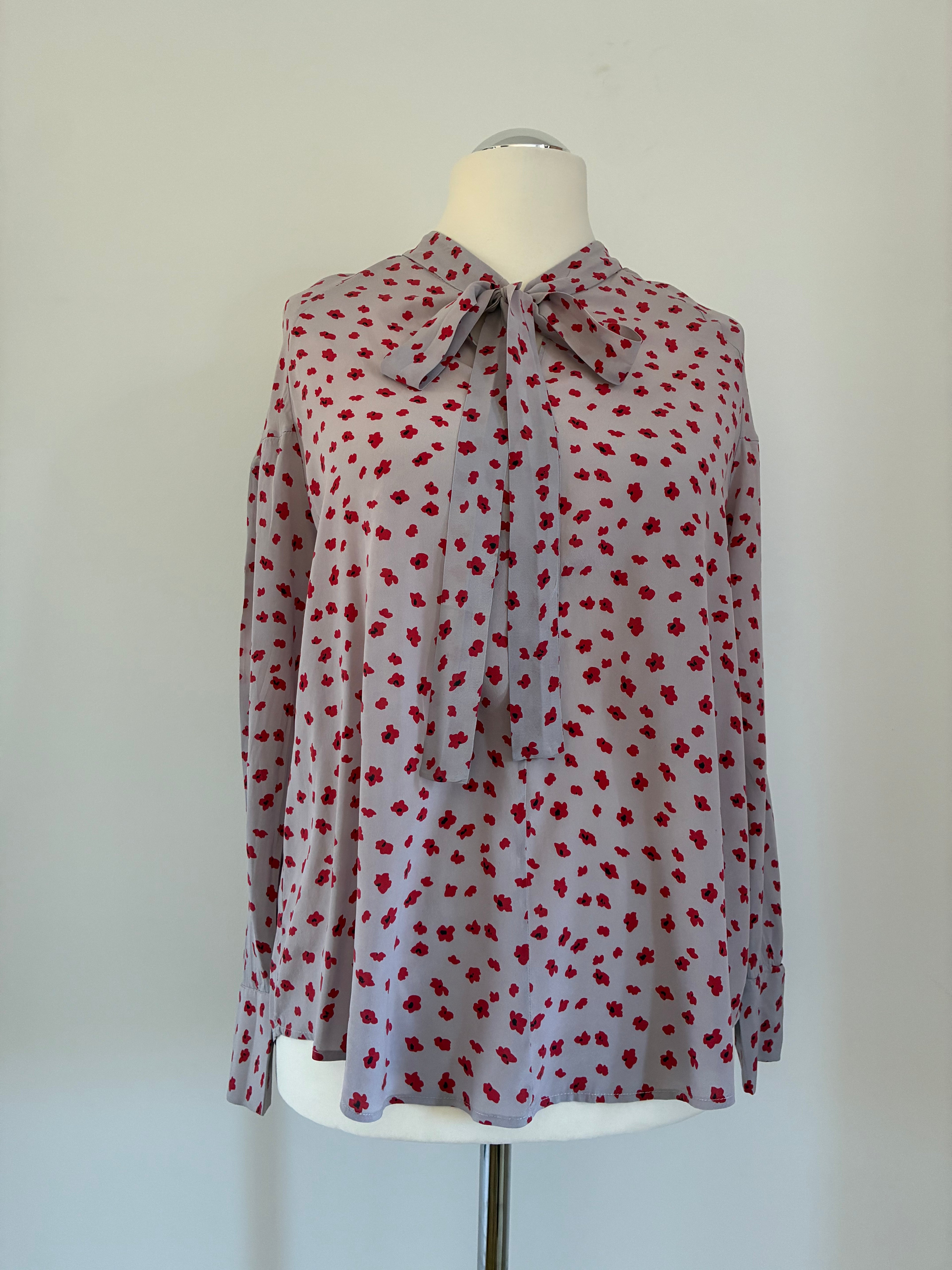 Seidenbluse mit Schluppe und Blumenprint in Größe 38
